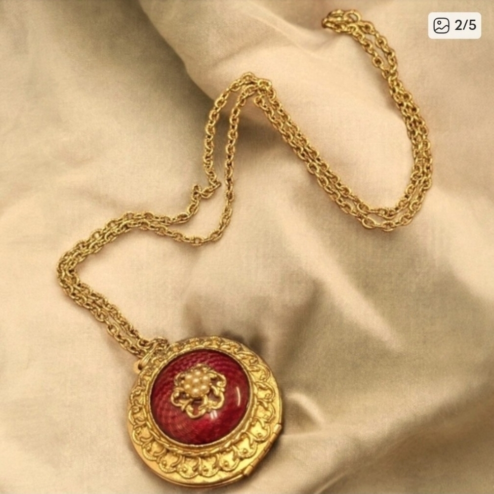 Vintage Locket w/ Faux Seed Pearl Accents on Long Rope Chain Necklace